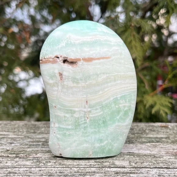 Caribbean Calcite Freeform - Picture 5 of 5